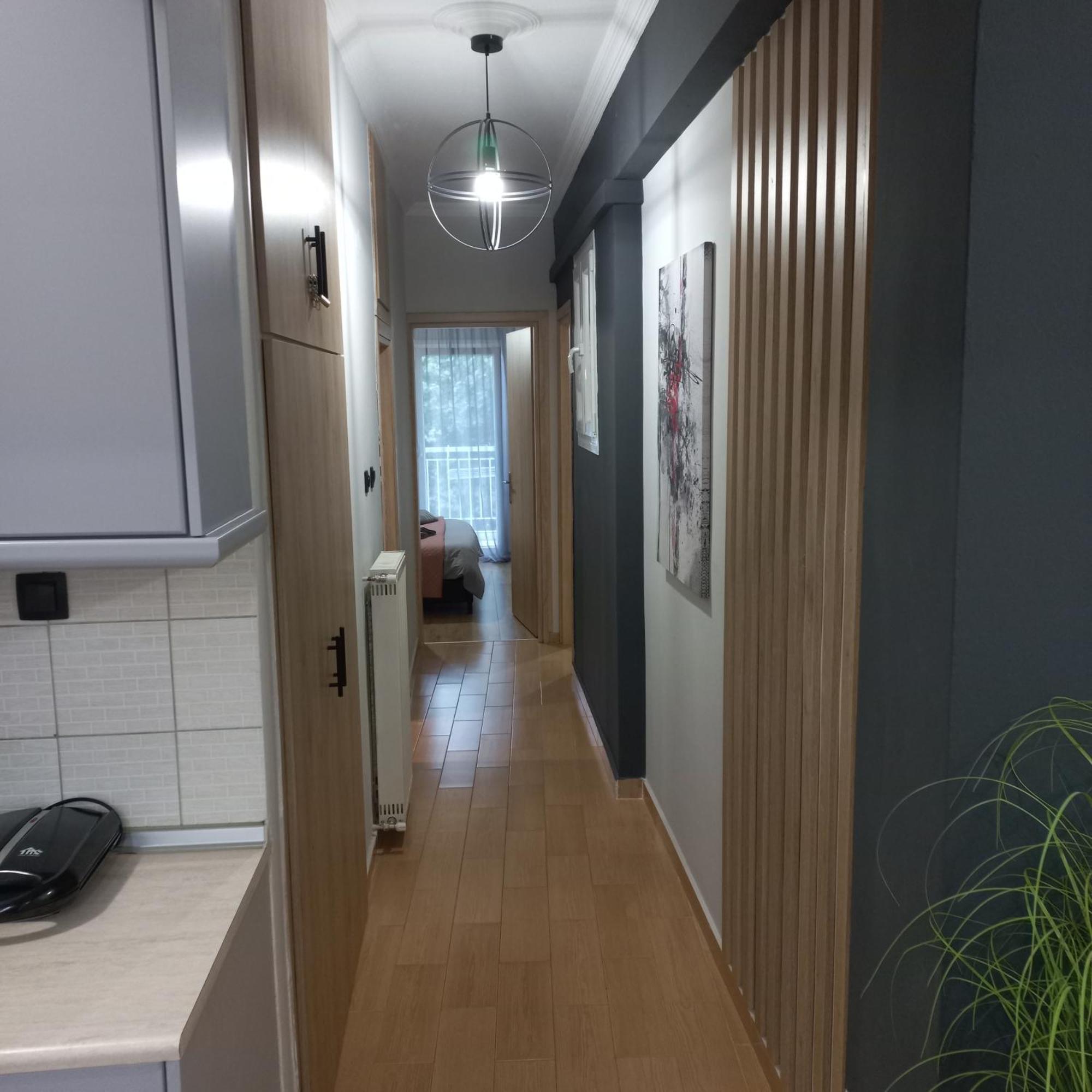 3 Modern With Free Parking