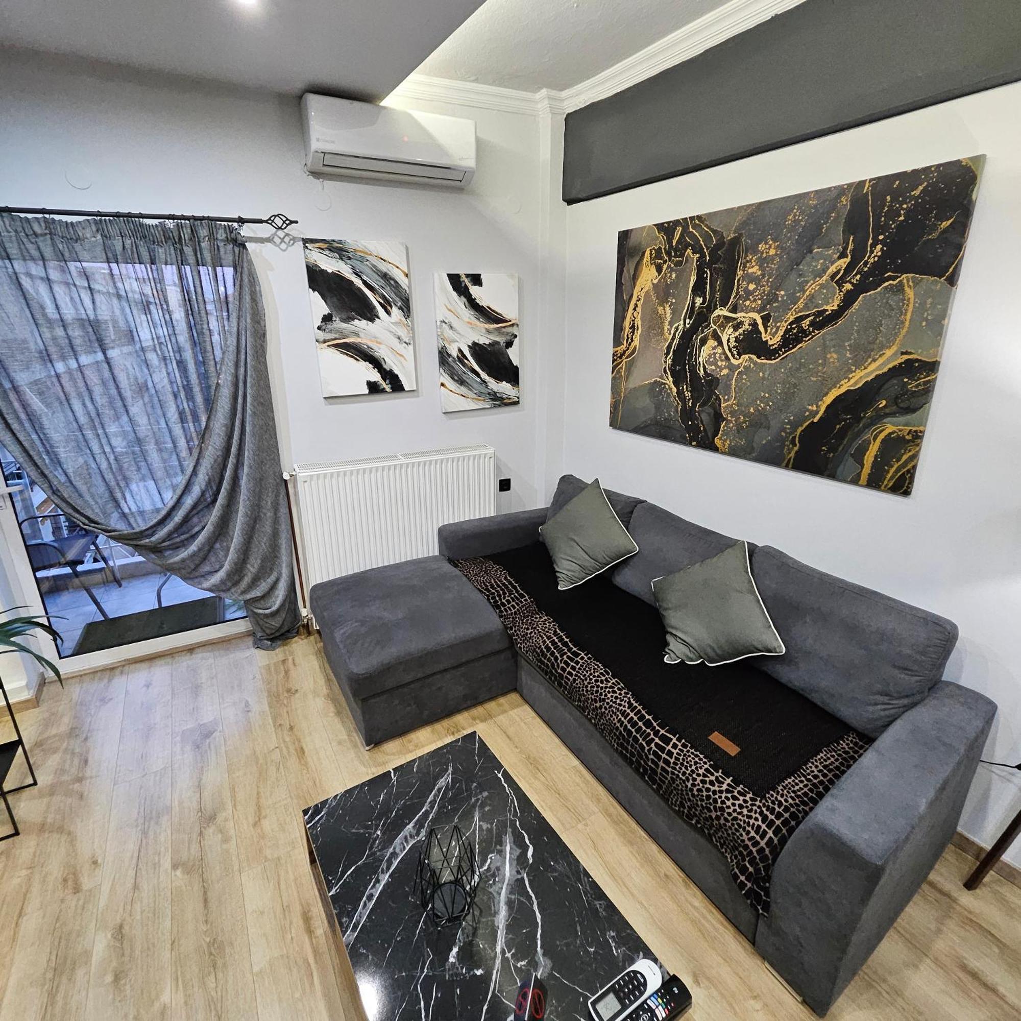 Apartment 3 Modern With Free Parking